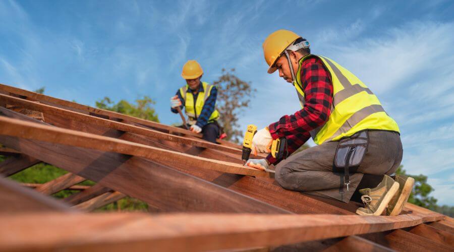 Professional Flat Roofing Installation services in Lisbon, OH
